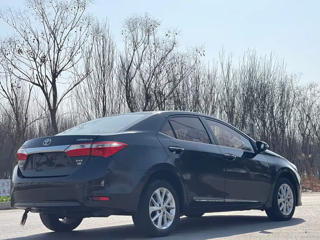 Toyota Corolla 2017 — фото 7