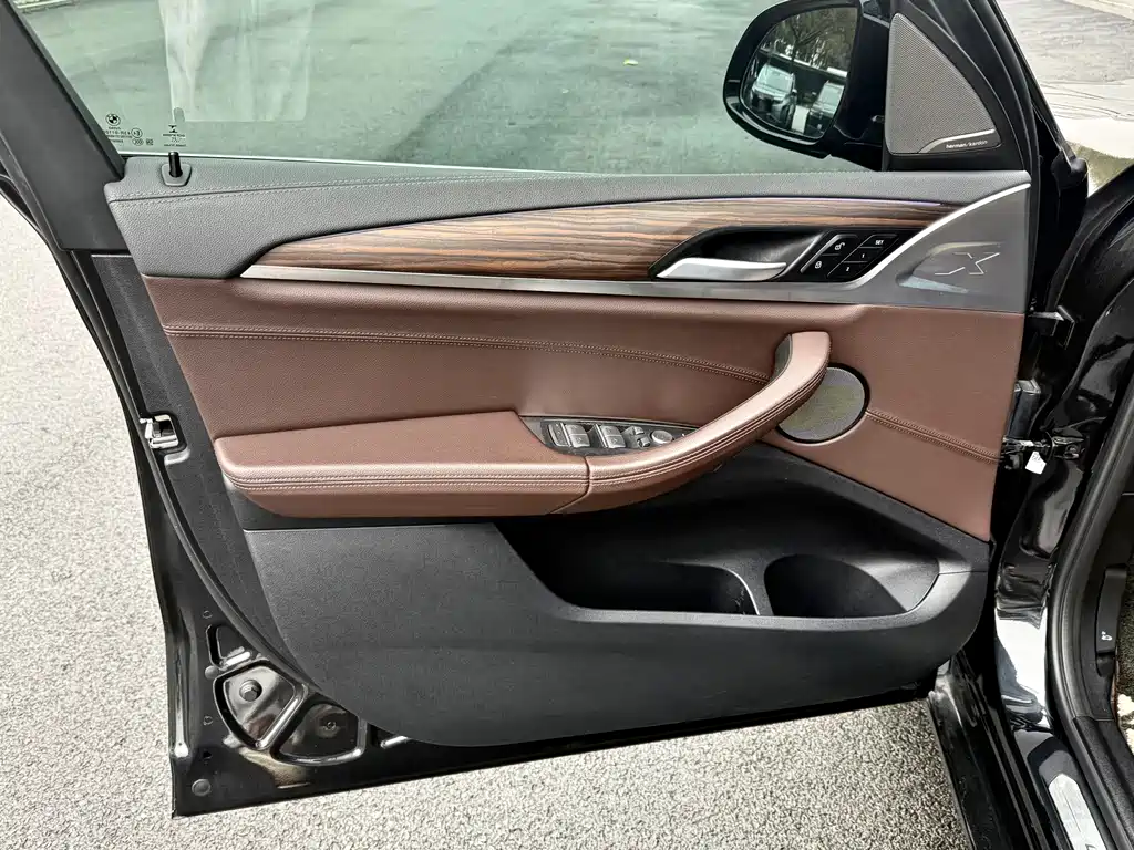 BMW X3 2021