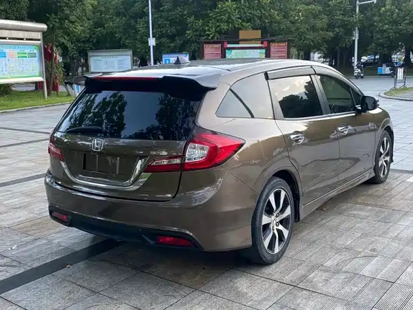 Honda Jade 2014
