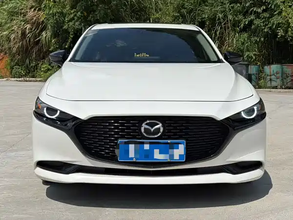 Mazda 3 Axela 2021