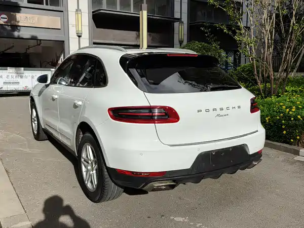 Porsche Macan 2017