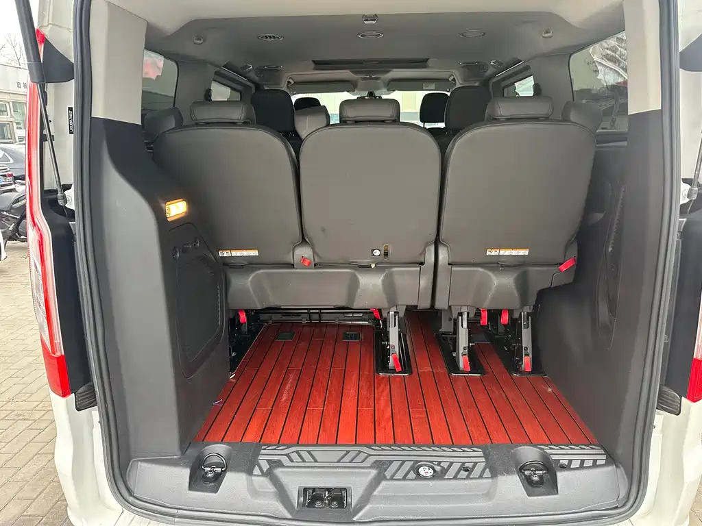 Ford Tourneo 2021 — фото 12