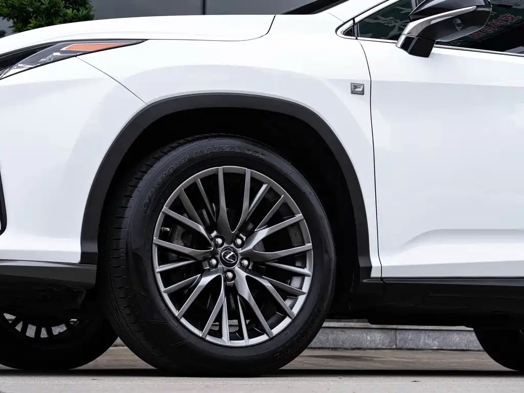 Lexus RX 2017 — фото 8