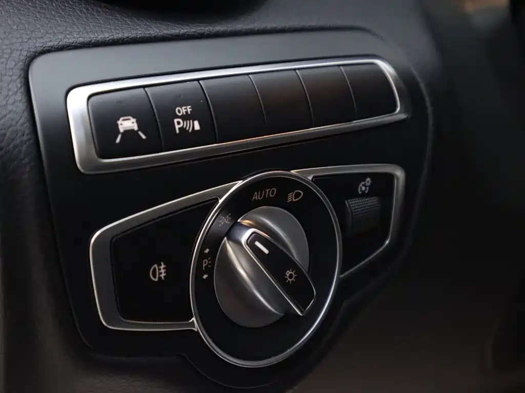 Mercedes-Benz C-Class AMG 2019 — фото 19