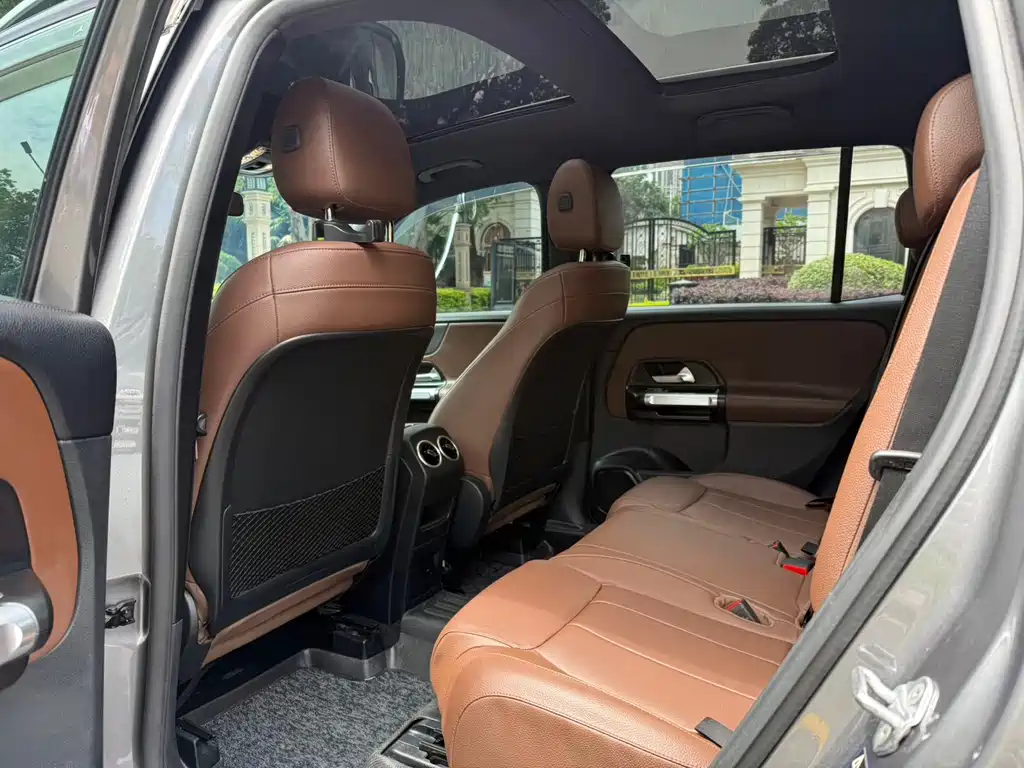 Mercedes-Benz GLB 2021 — фото 10