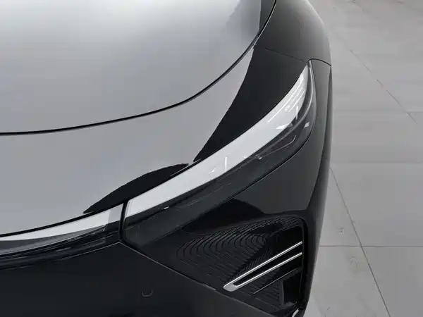 Exeed ES 2025