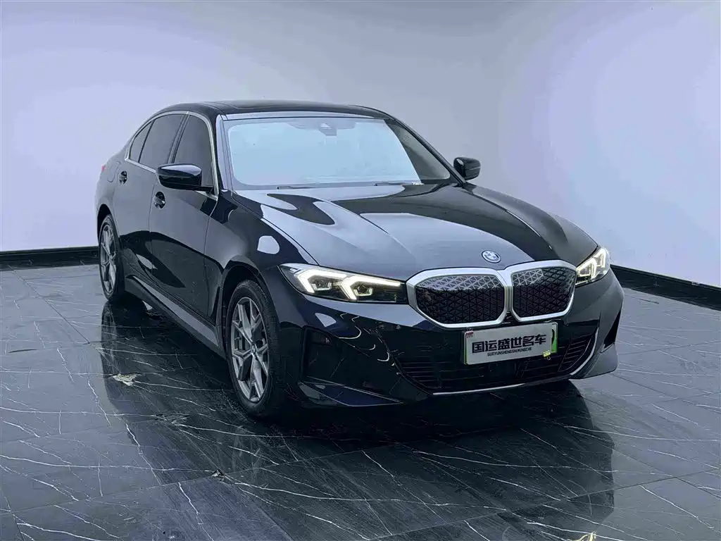 BMW i3 2025