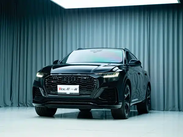 Audi RS Q8 2022