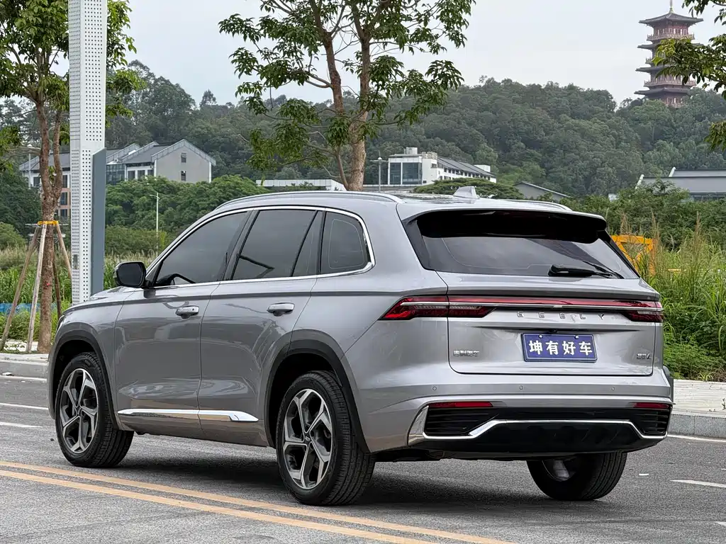 Geely Xingyue L 2024 — фото 4