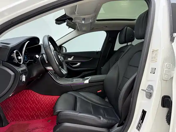 Mercedes-Benz C-Class 2021