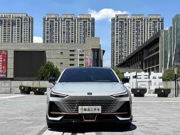Changan UNI-V 2023