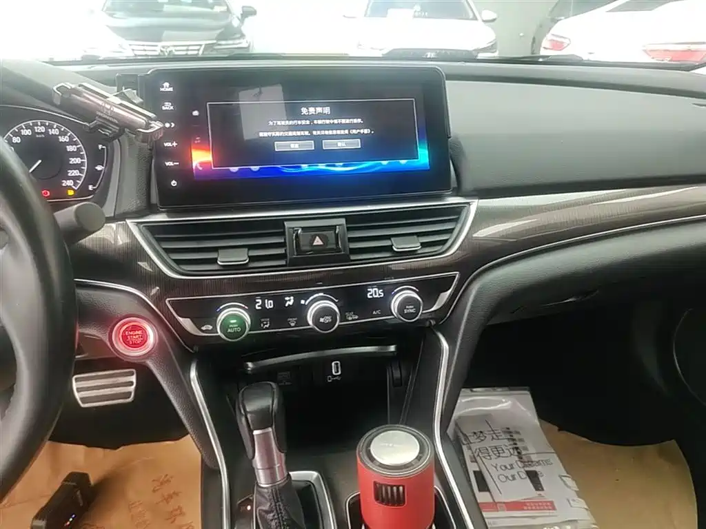 Honda Accord 2023 — фото 13