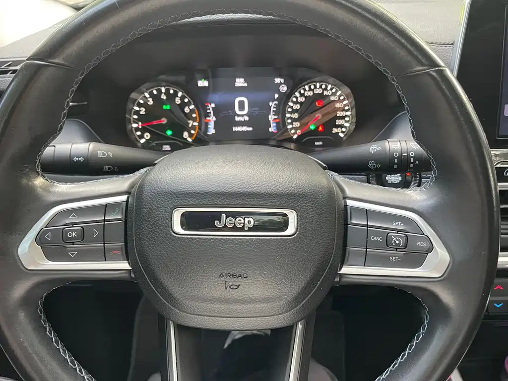 Jeep Compass 2021 — фото 12