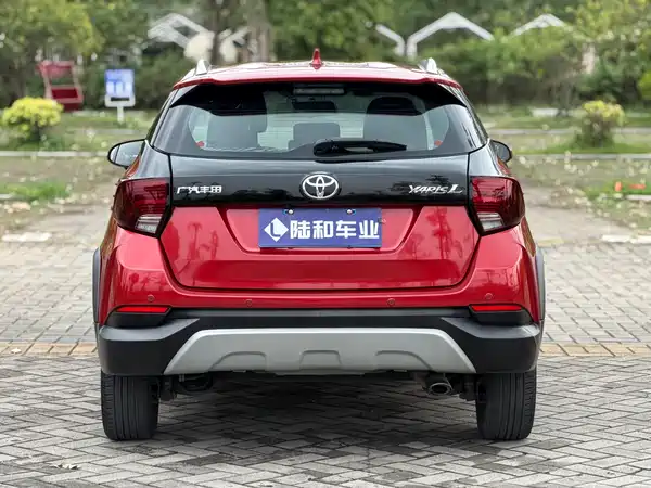 Toyota Yaris L 2020