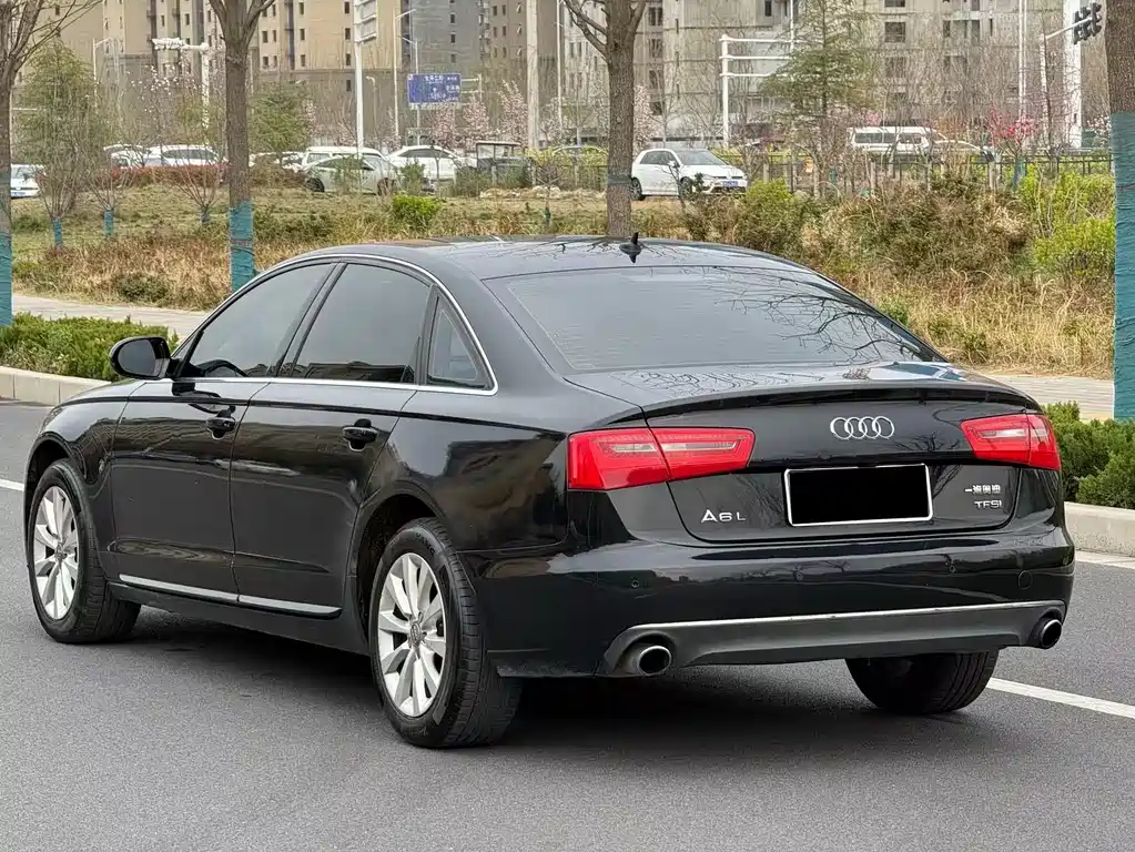 Audi A6L 2015 — фото 7