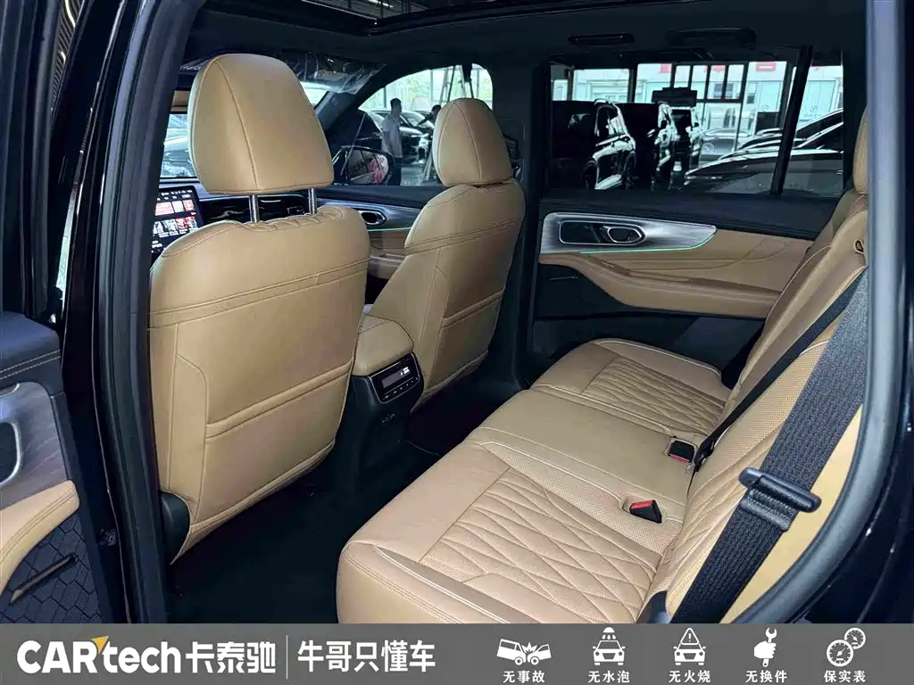 GAC Trumpchi GS8 2024 — фото 25