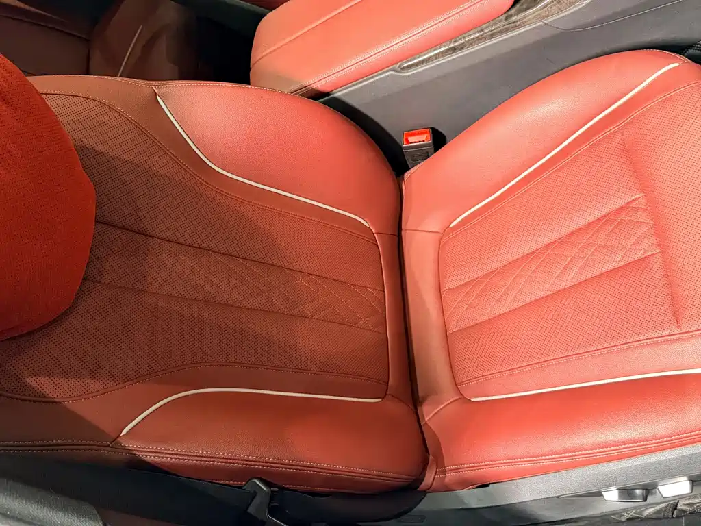 BMW 5 Series 2022 — фото 17