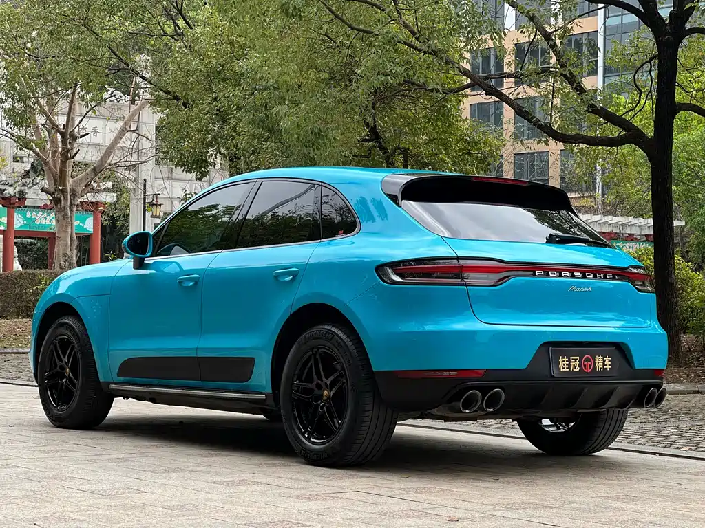 Porsche Macan 2019 — фото 19