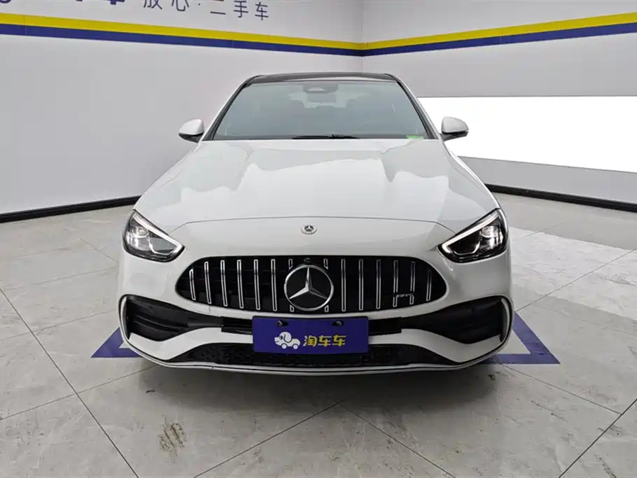 Mercedes-Benz C-Class 2024