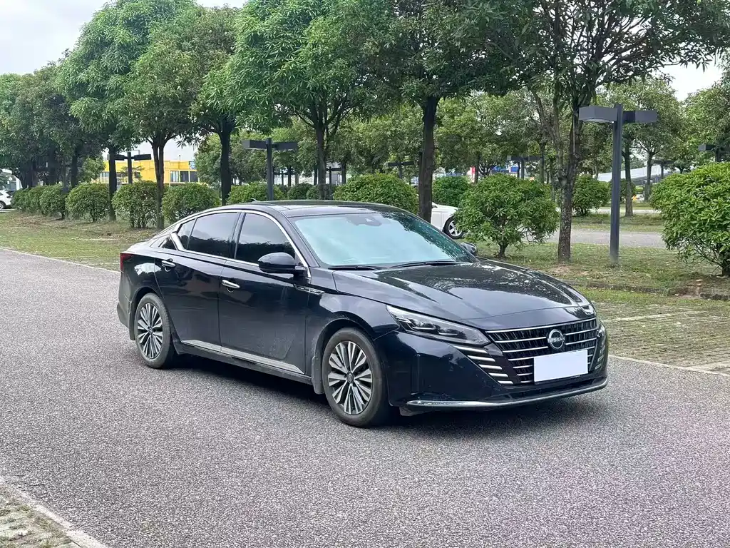 Nissan Teana 2024 — фото 3