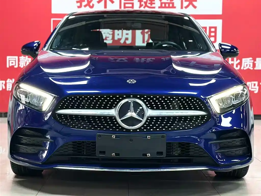 Mercedes-Benz A-Class 2021 — фото 2