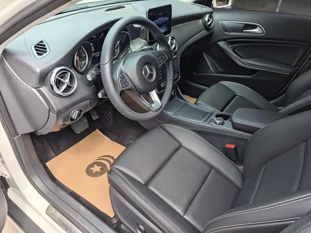 Mercedes-Benz GLA 2018