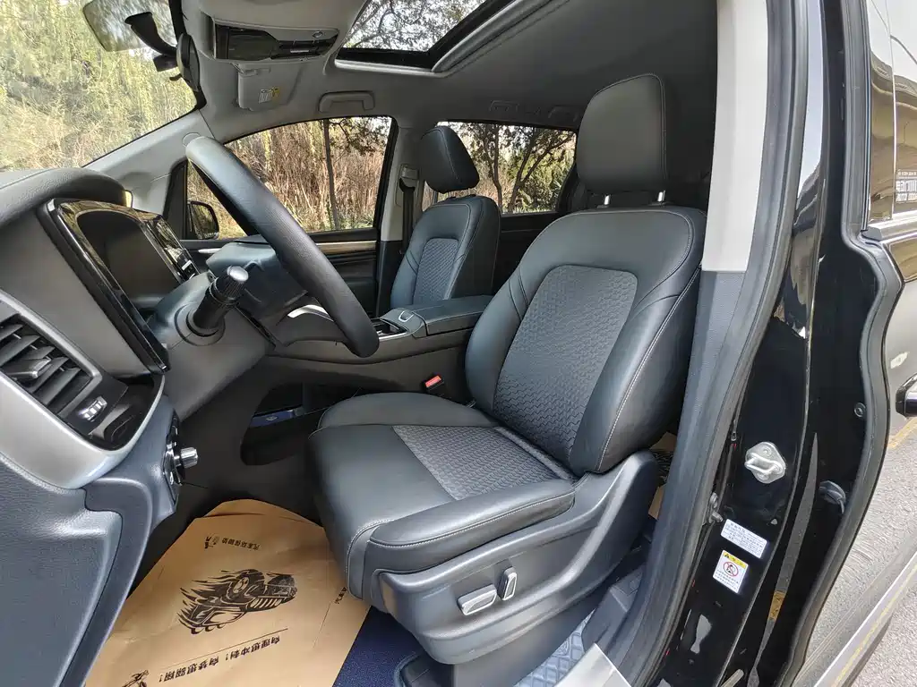 GAC Motor Trumpchi M8 2023 — фото 11