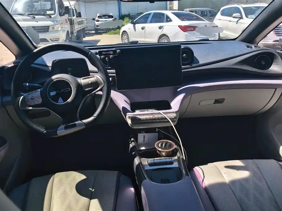 BYD Dolphin 2023 — фото 12