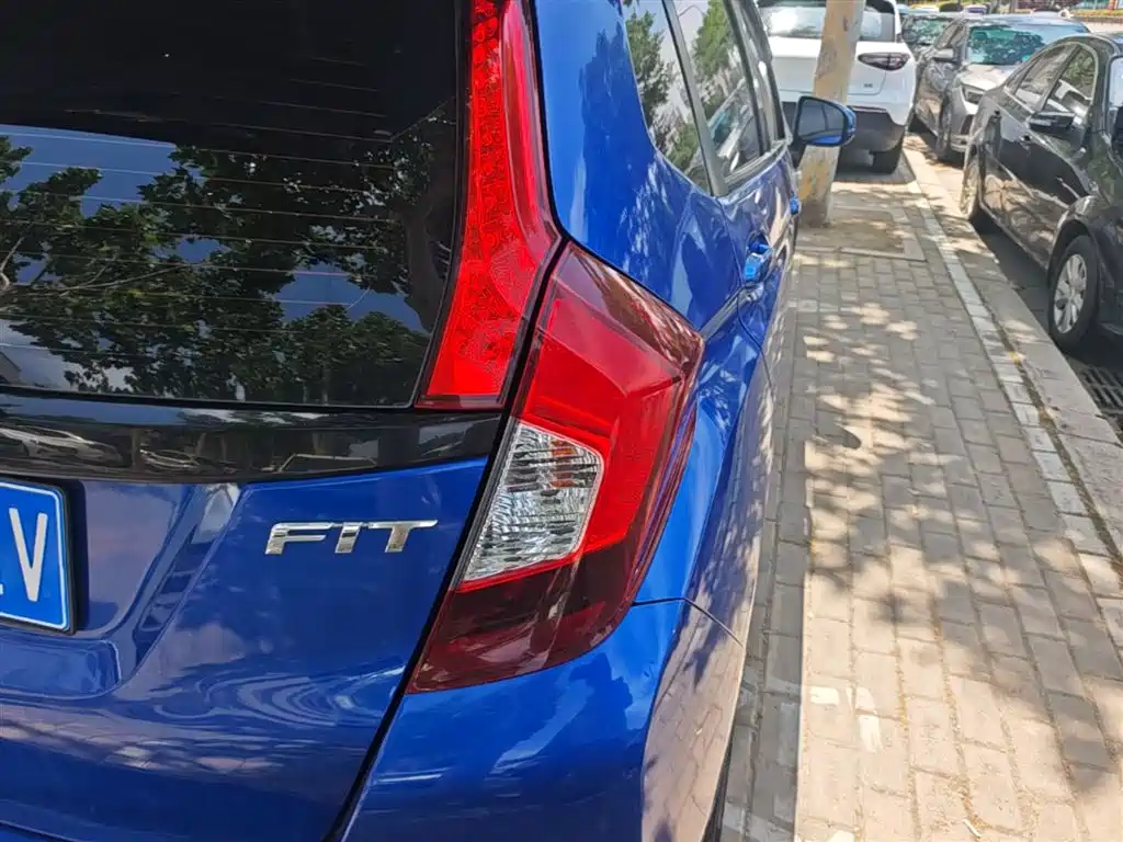 Honda Fit 2019 — фото 8