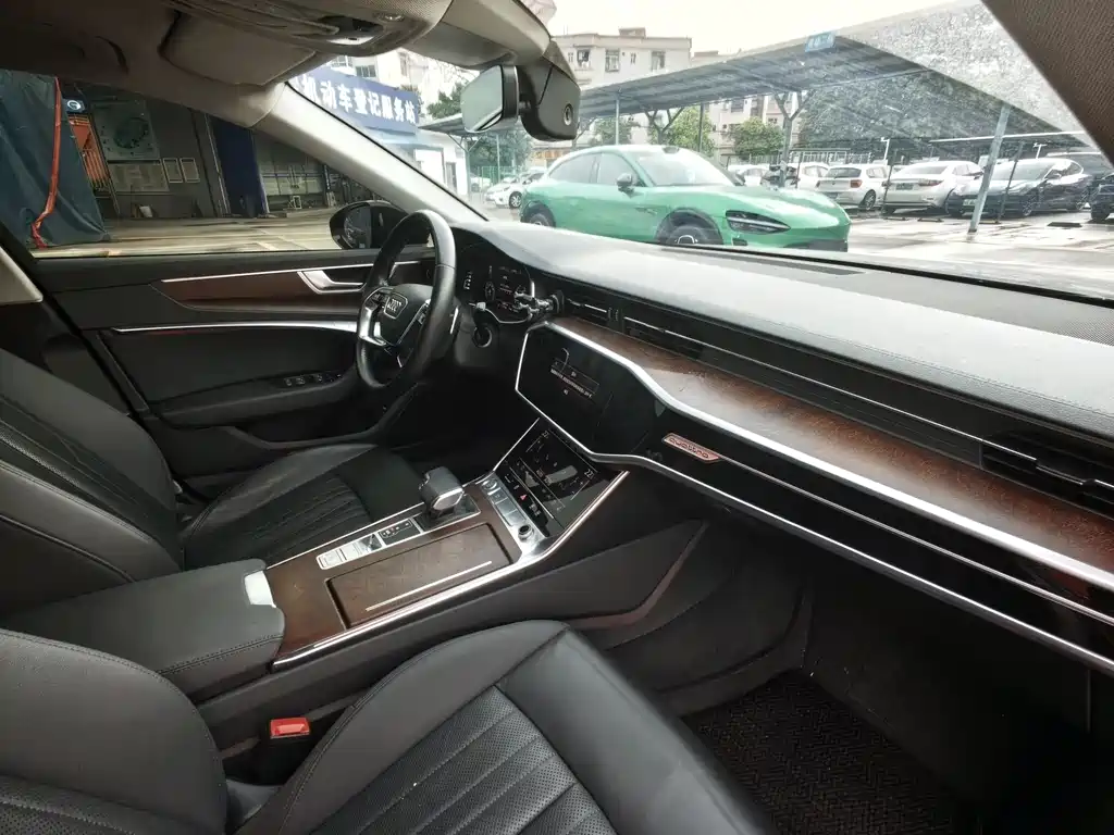 Audi A6 2020 — фото 17