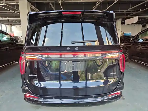 Hongqi HQ9 2023