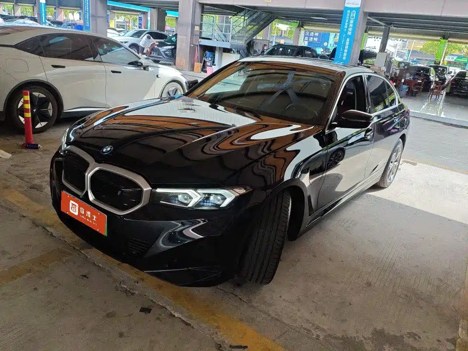 BMW i3 2024