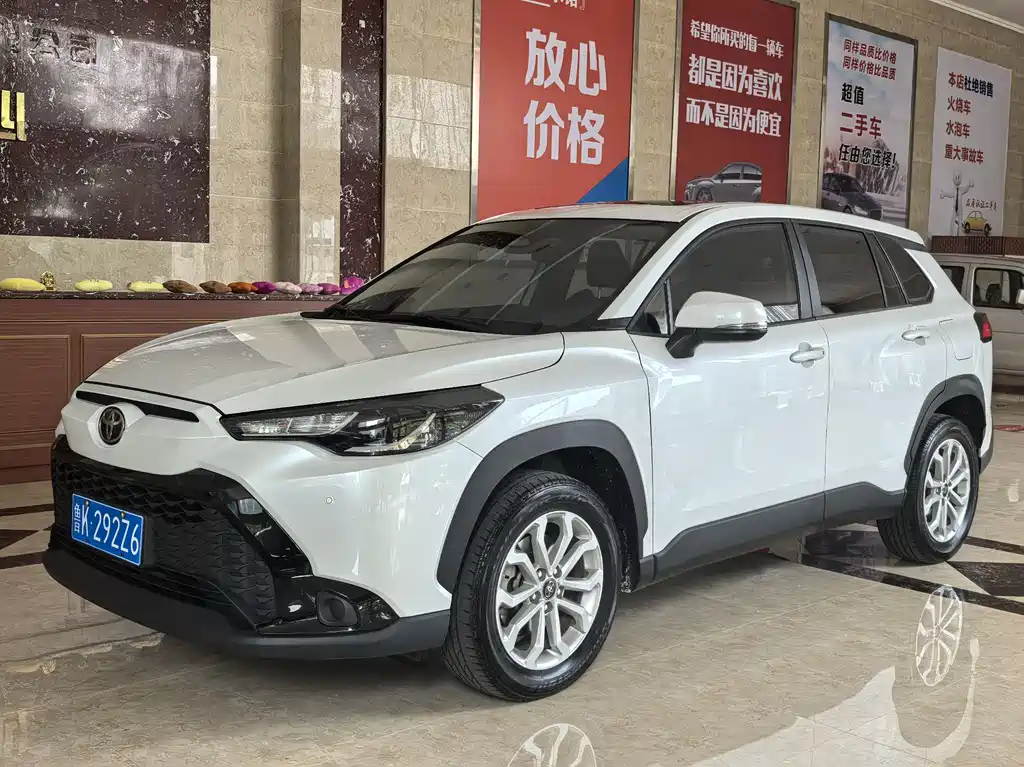 Toyota Frontlander 2023