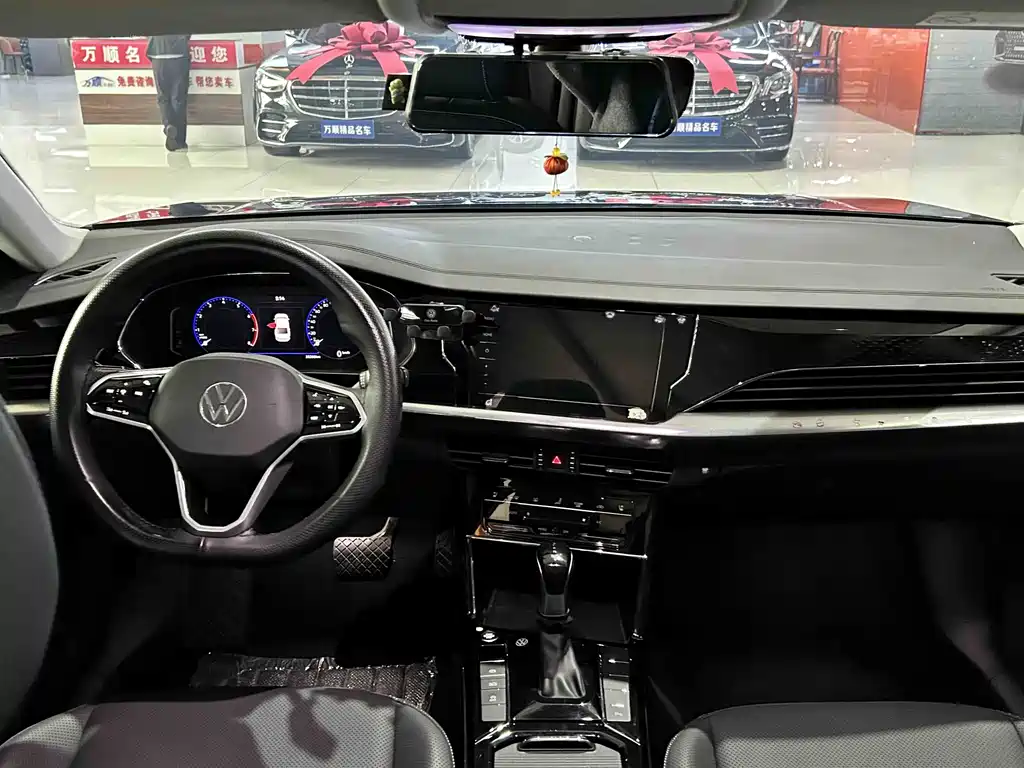 Volkswagen Passat 2024