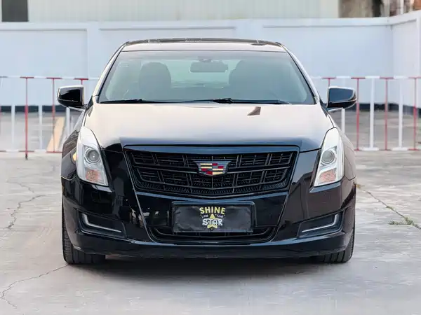 Cadillac XTS 2013