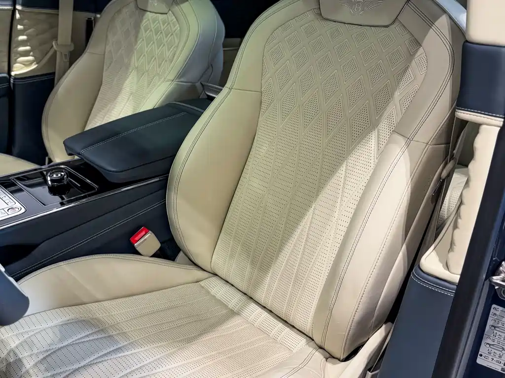 Bentley Flying Spur 2020 — фото 14