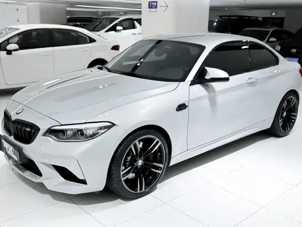 BMW M2 2019