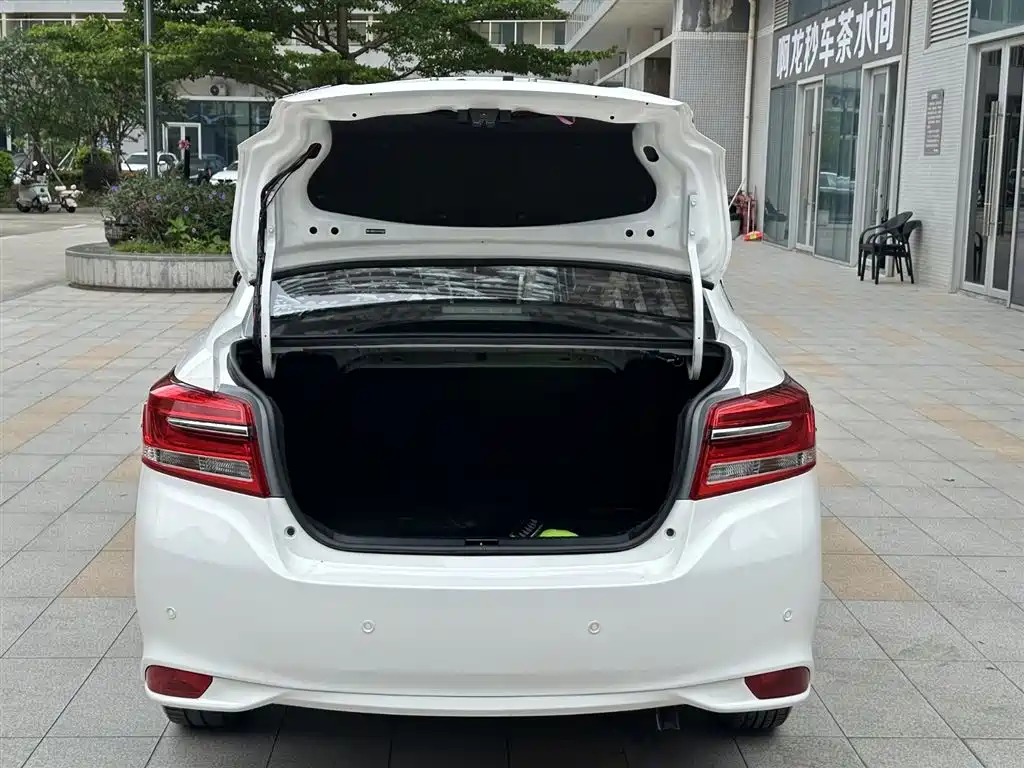 Toyota Vios 2019 — фото 14