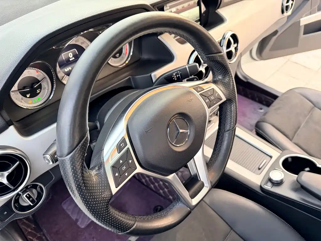 Mercedes-Benz GLK-Class 2015 — фото 17