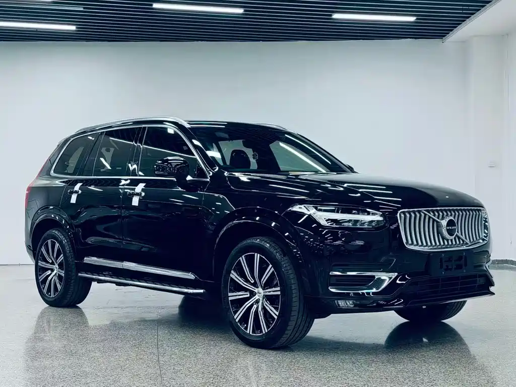 Volvo XC90 2021 — фото 4