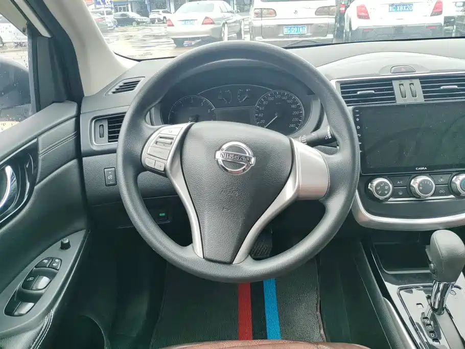 Nissan Tiida 2019 — фото 15
