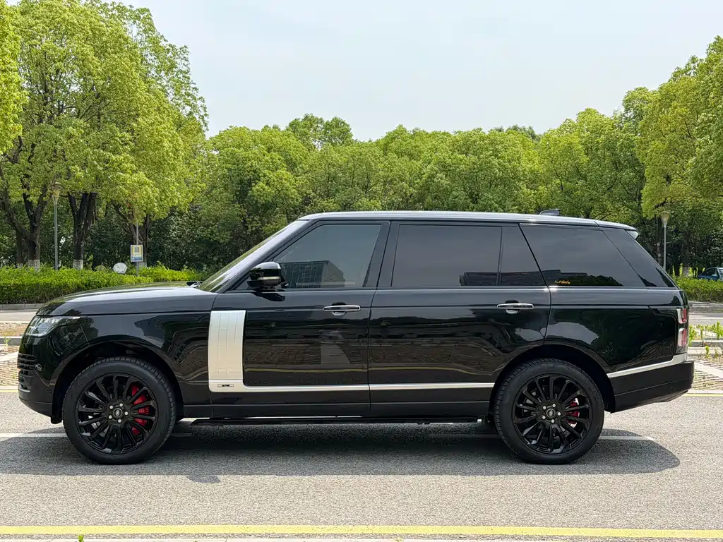 Land Rover Range Rover 2018 — фото 26
