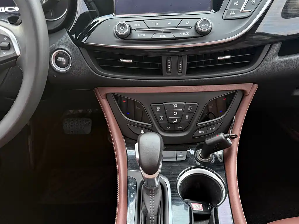 Buick Envision Plus 2018 — фото 5