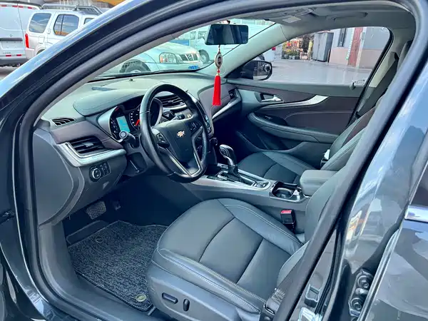 Chevrolet Malibu 2018