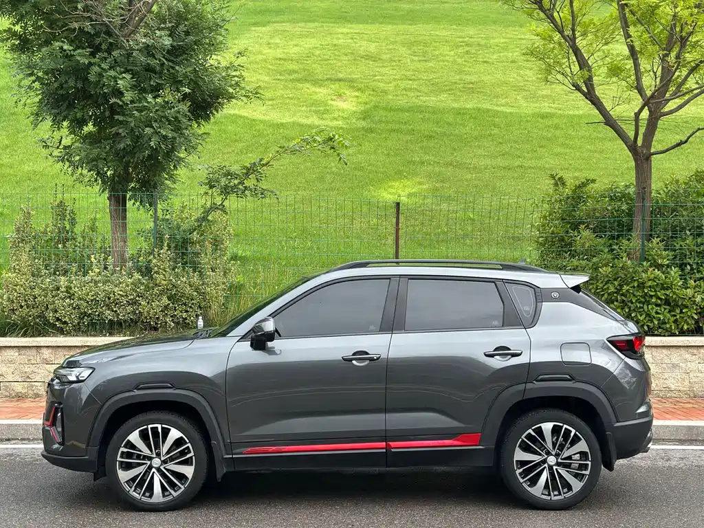 Changan CS35PLUS 2023 — фото 4