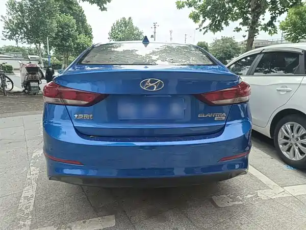Hyundai Celesta 2016