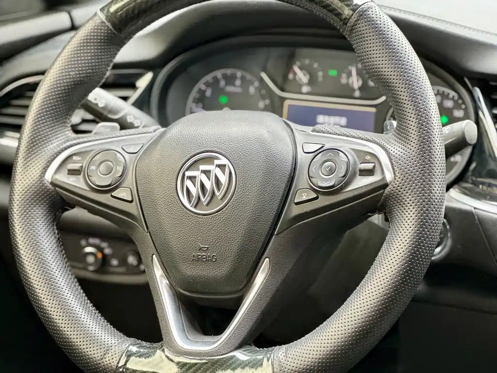 Buick Regal 2021 — фото 10