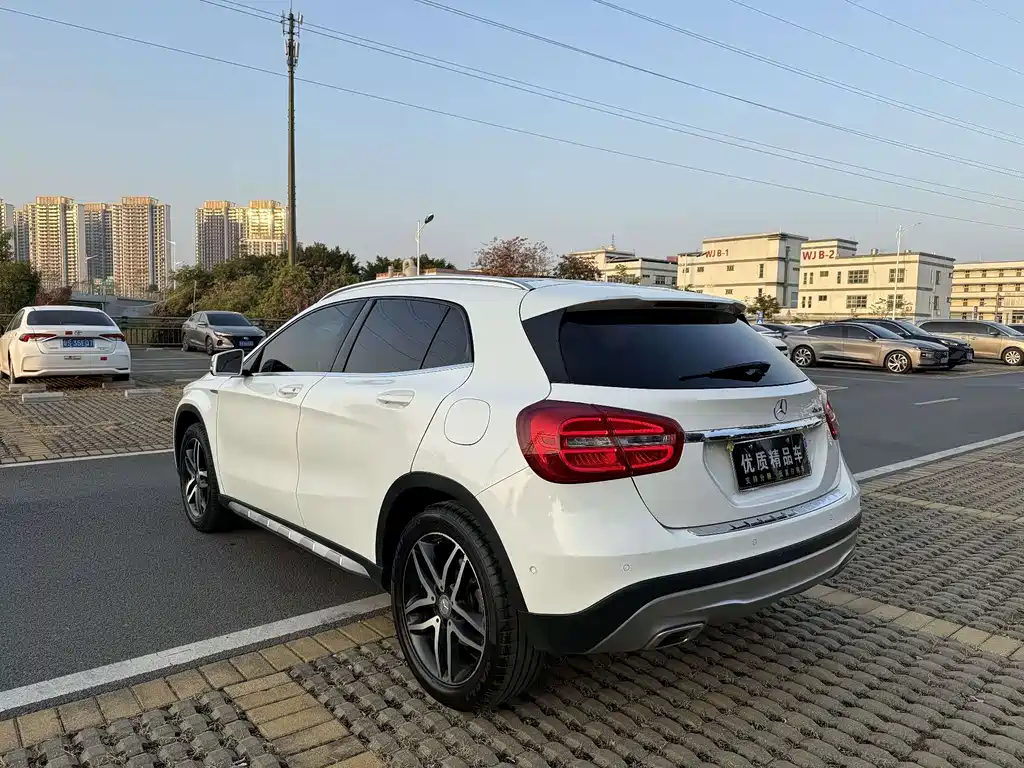 Mercedes-Benz GLA 2017 — фото 6