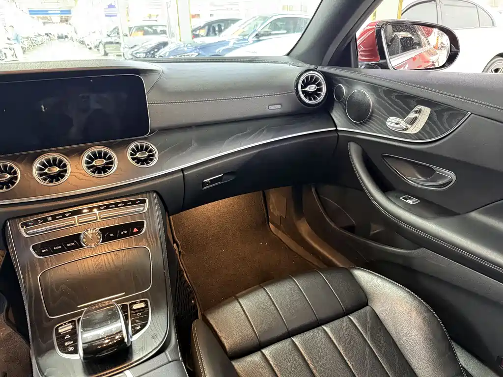 Mercedes-Benz E-Class 2018 — фото 6