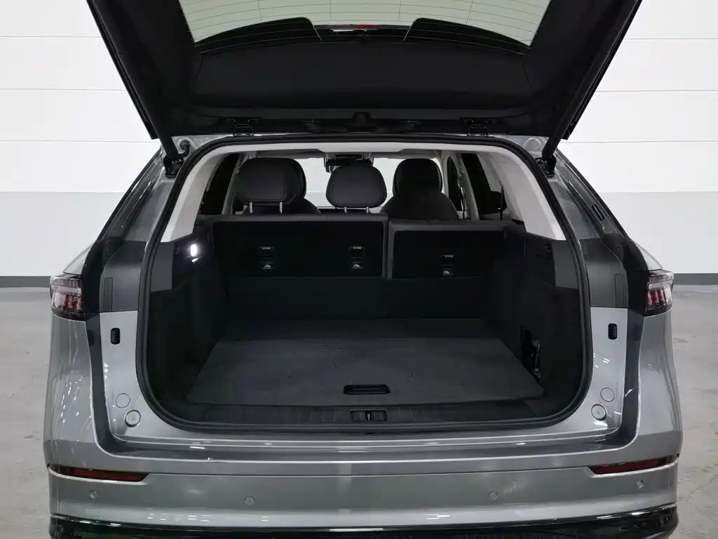 Chery Tiggo 9 C-DM 2025 — фото 16